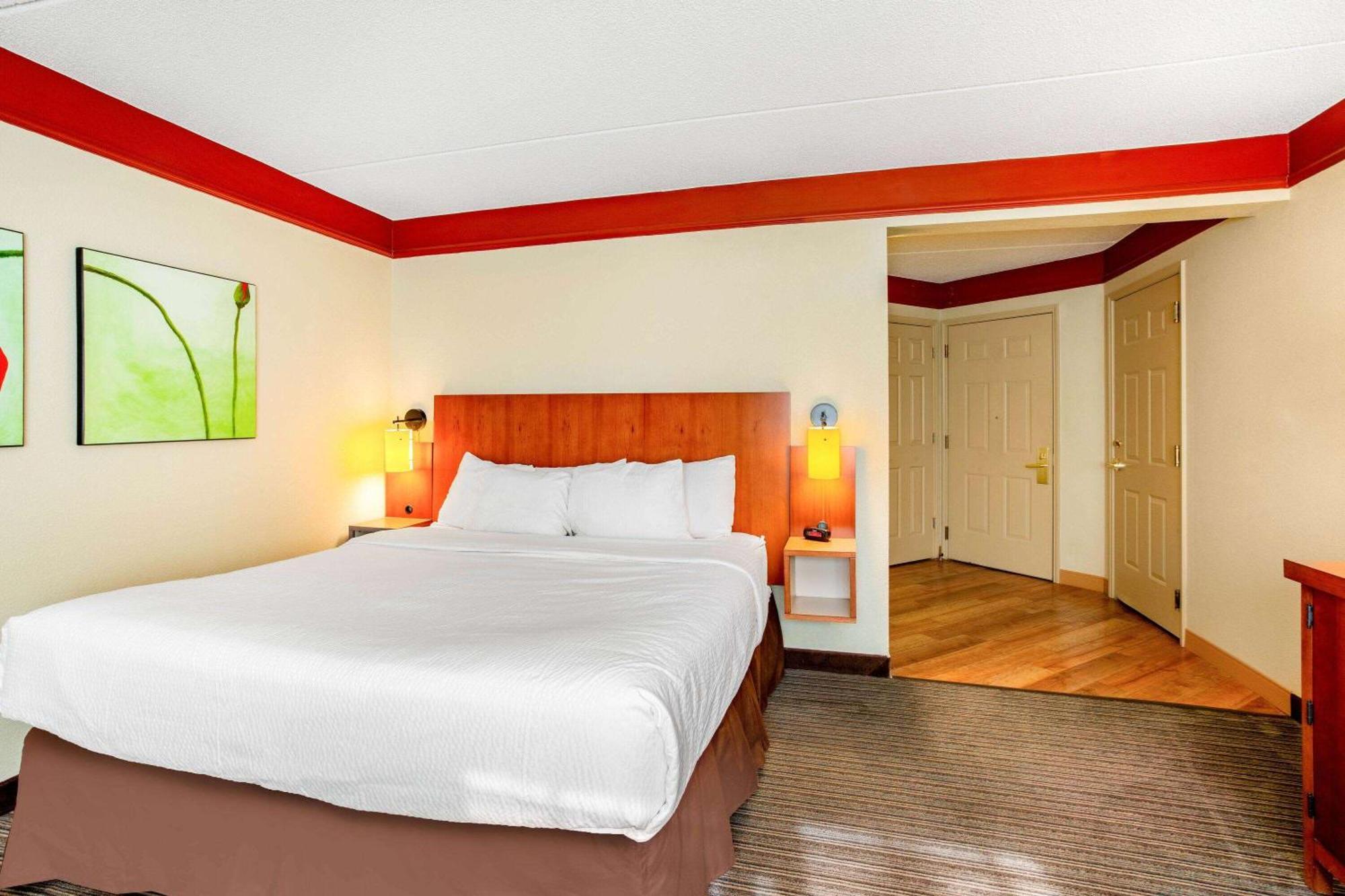 Готель La Quinta By Wyndham Raleigh/Durham Southpoint Екстер'єр фото
