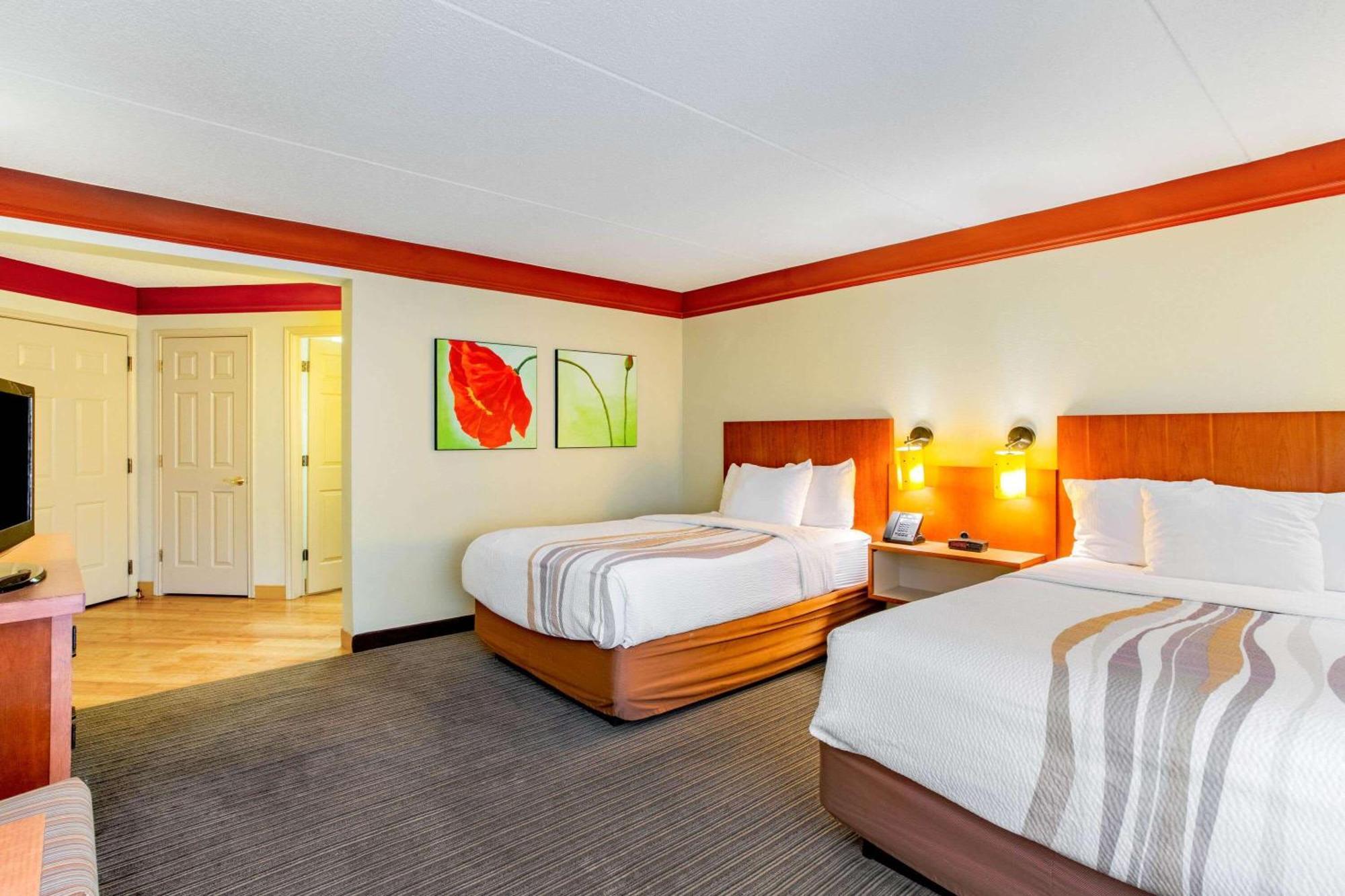 Готель La Quinta By Wyndham Raleigh/Durham Southpoint Екстер'єр фото